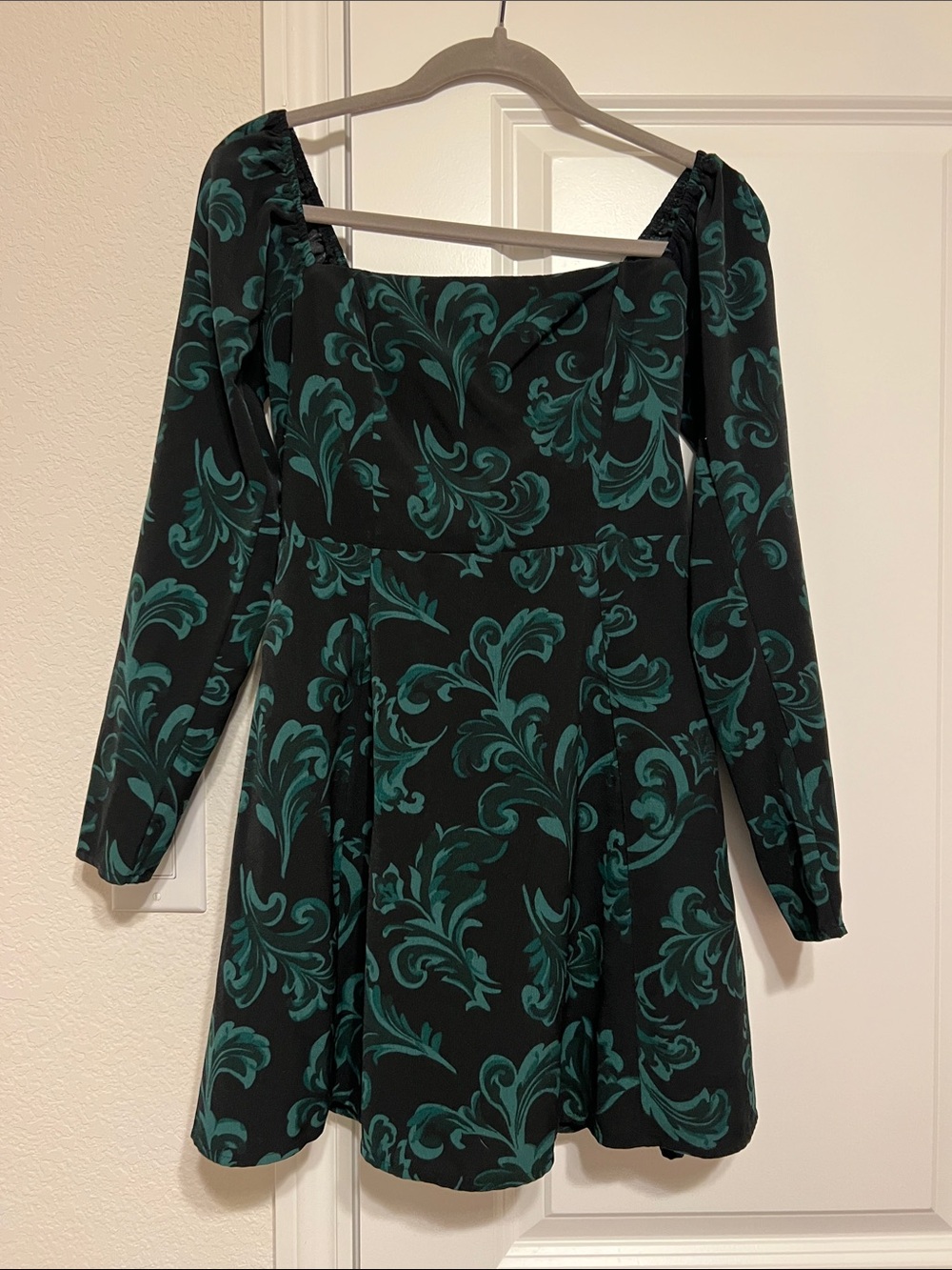 Abercrombie & Fitch Black Dress with Teal Scroll Print, Long Sleeve